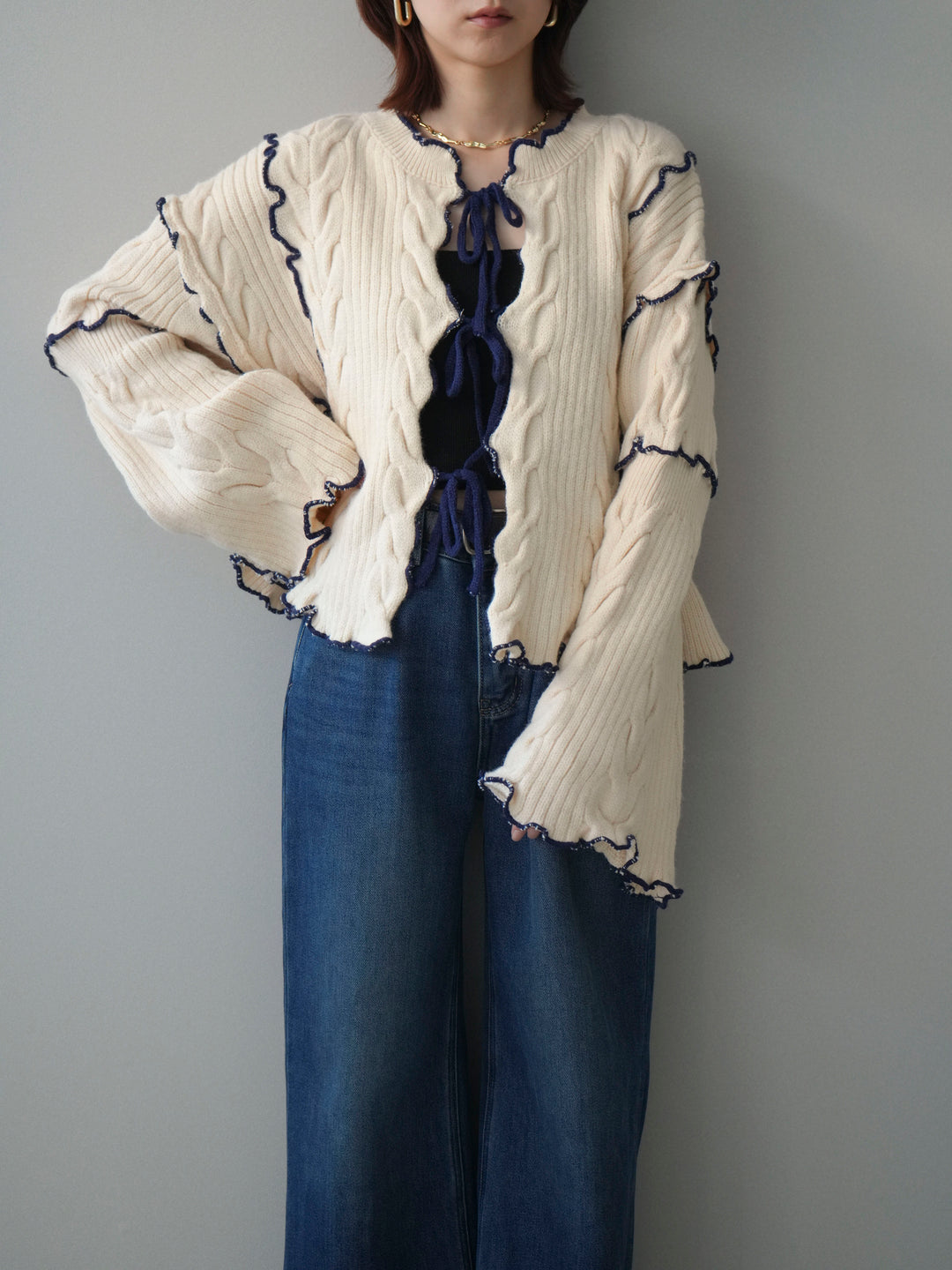 [SET]フロントリボン配色メローニットカーディガン+裏起毛裾フリンジワイドデニムパンツ(2set)