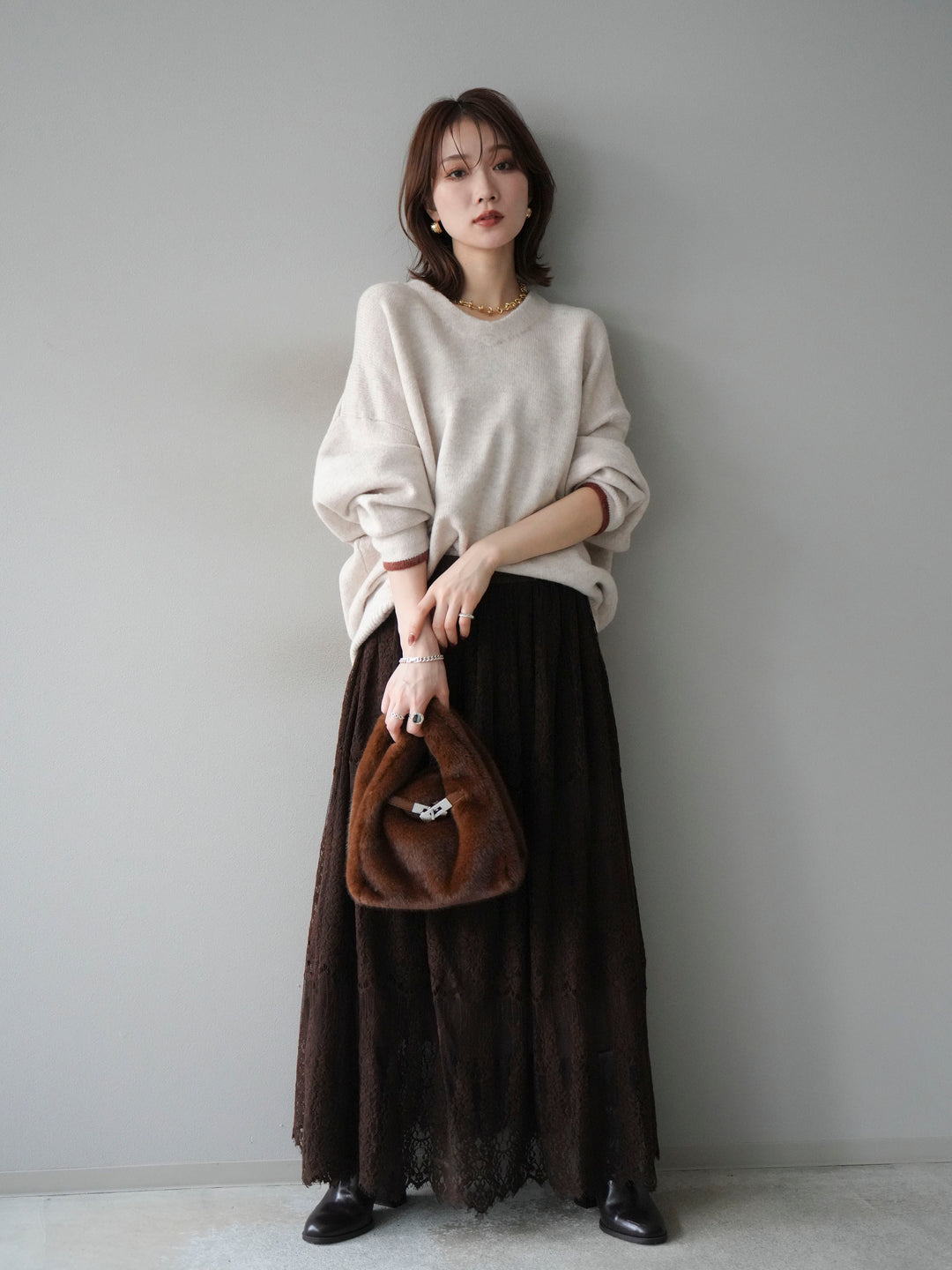 [SET]Vネック配色スリーブニットプルオーバー+選べるアクセセット(2set)