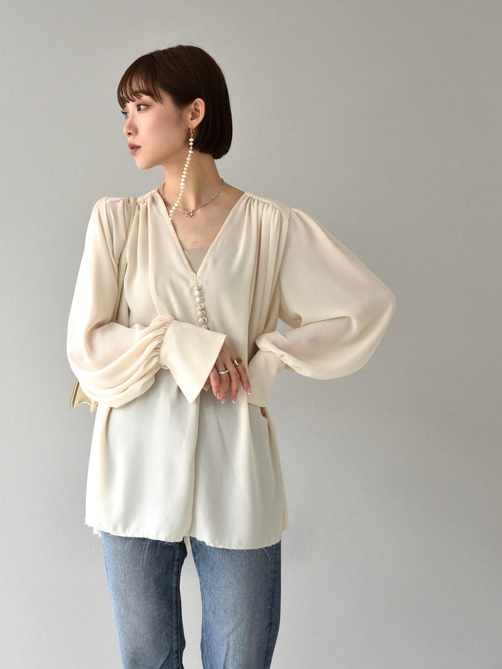 [Pre-order] TUCK CHIFFON BLOUSE/IVORY