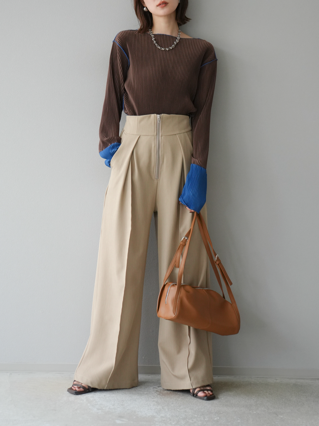 [予約]バイカラープリーツトップス/ブラウン