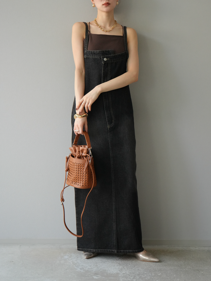 【預購】不對稱牛仔洋裝/黑色
