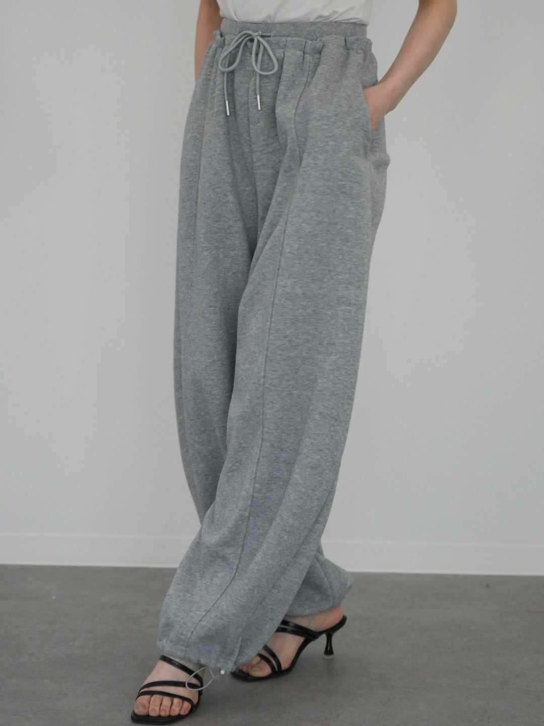 [予約]ダブルウエストドロストヘムスウェットパンツ/gray