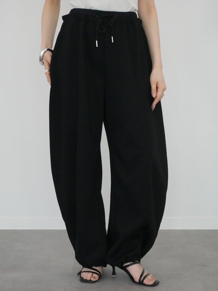 [予約]ダブルウエストドロストヘムスウェットパンツ/black