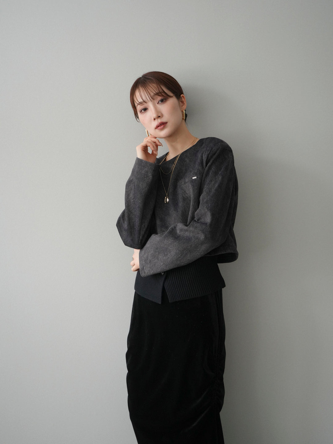 [予約]リブニットレイヤードスエードプルオーバー/charcoal