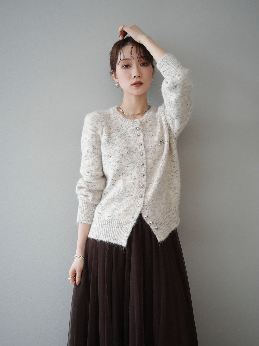 [予約]ブローチ付silverボタンミックスニットカーディガン/beige