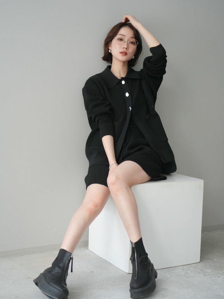 [予約]メタルボタン襟付きポリエステルニットカーディガン/black