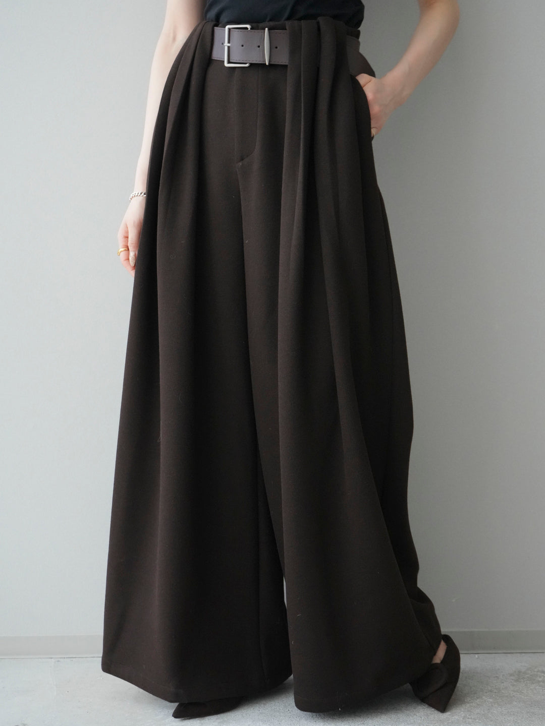 [予約]ベルトデザインループウールワイドパンツ(ベルト付)/brown