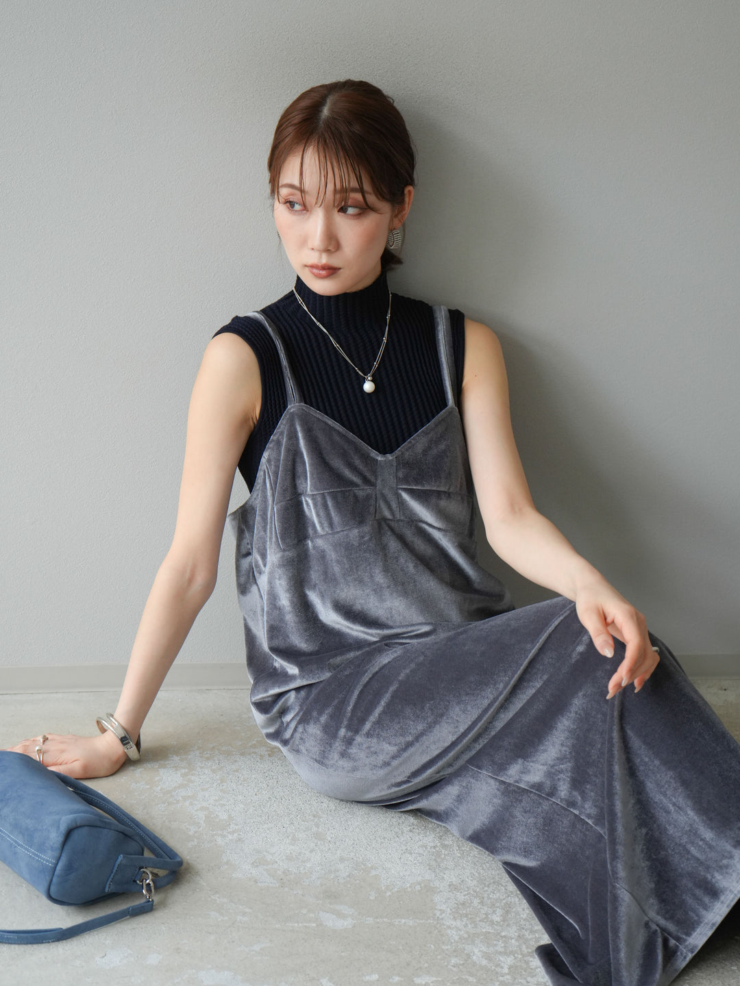 [予約]ボトルネックワッフル編みノースリーブニットトップス/ネイビー