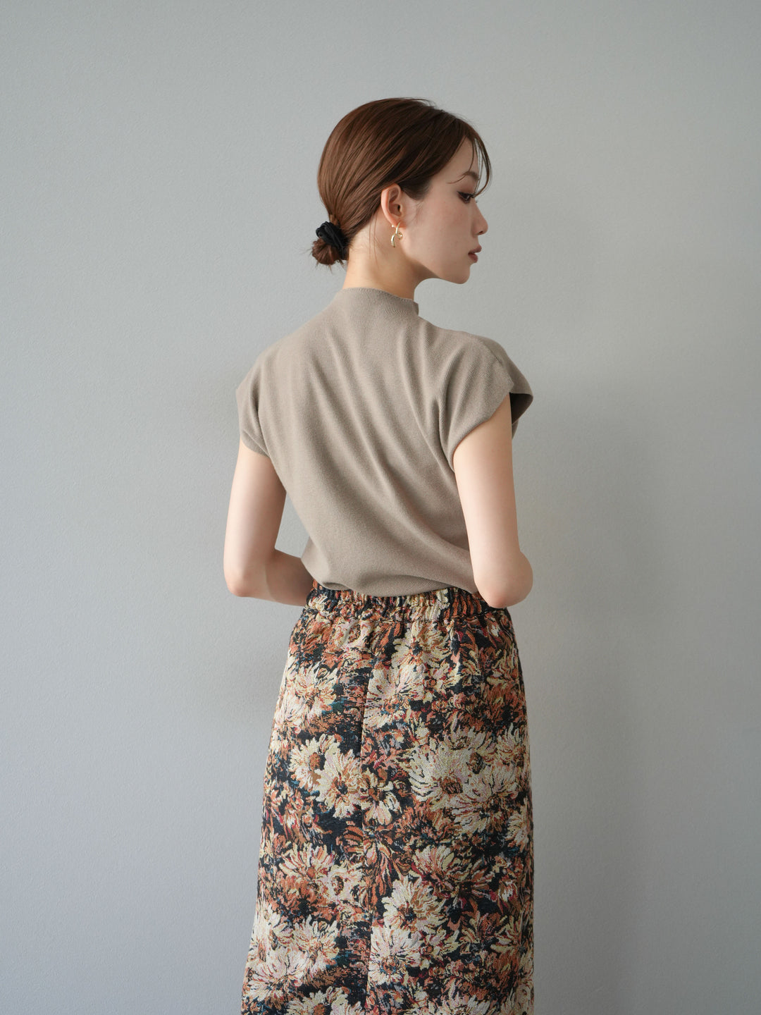 [予約]プチネックフレンチニットトップス/ベージュ