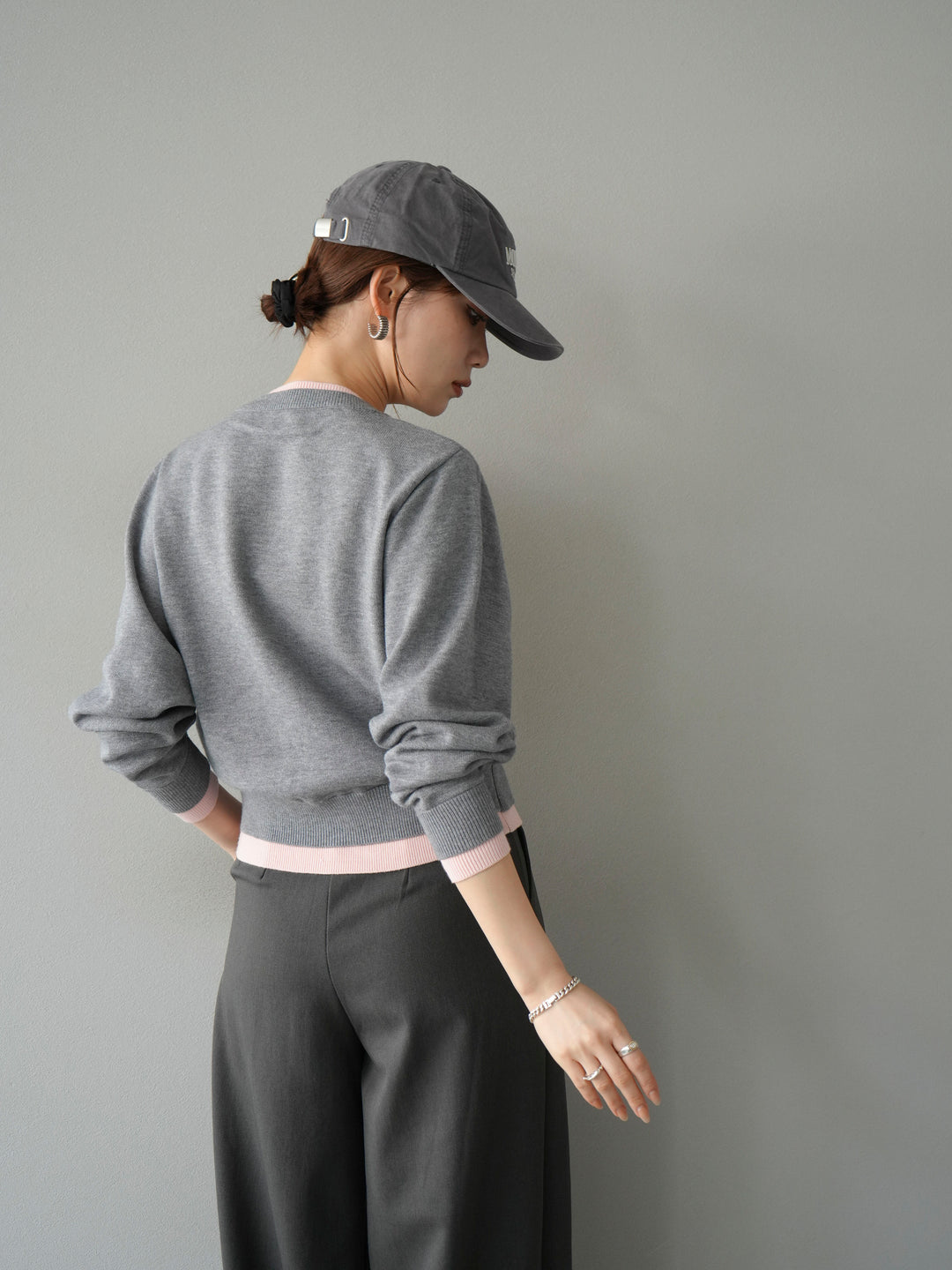 【SET】同色系疊穿開襟衫+雙褶寬褲（2件組）