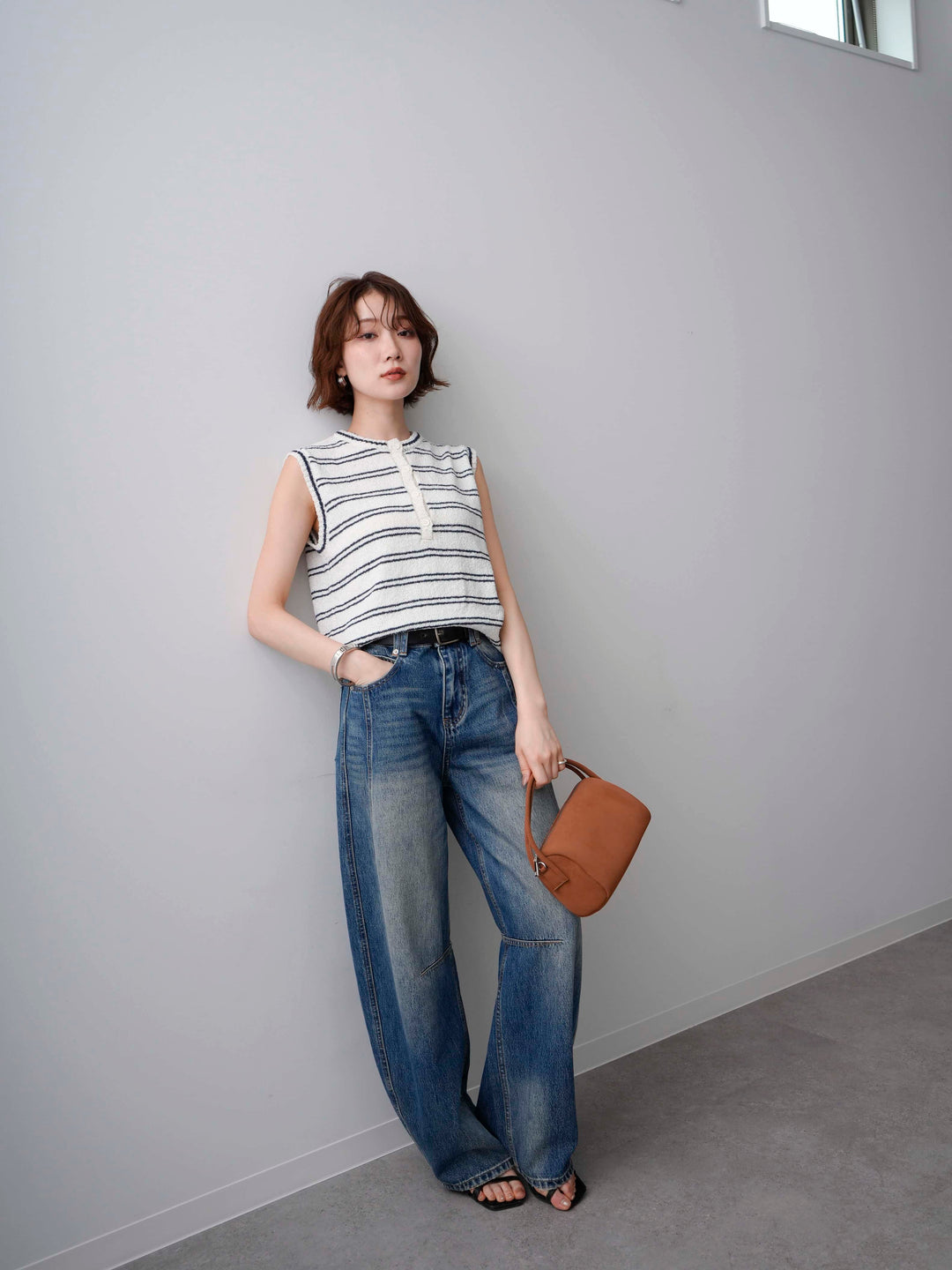 [SET]ボーダーヘンリーノースリニットトップス+立体カーブデニムパンツ(2set)
