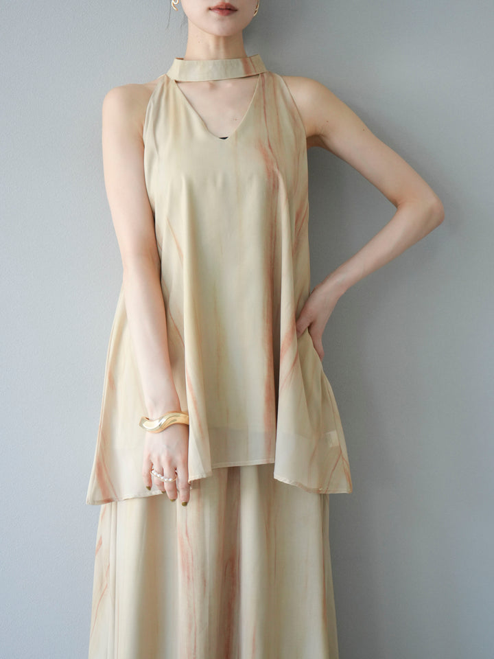 [SET] 細膩花紋V領襯衫＆喇叭裙（2套）