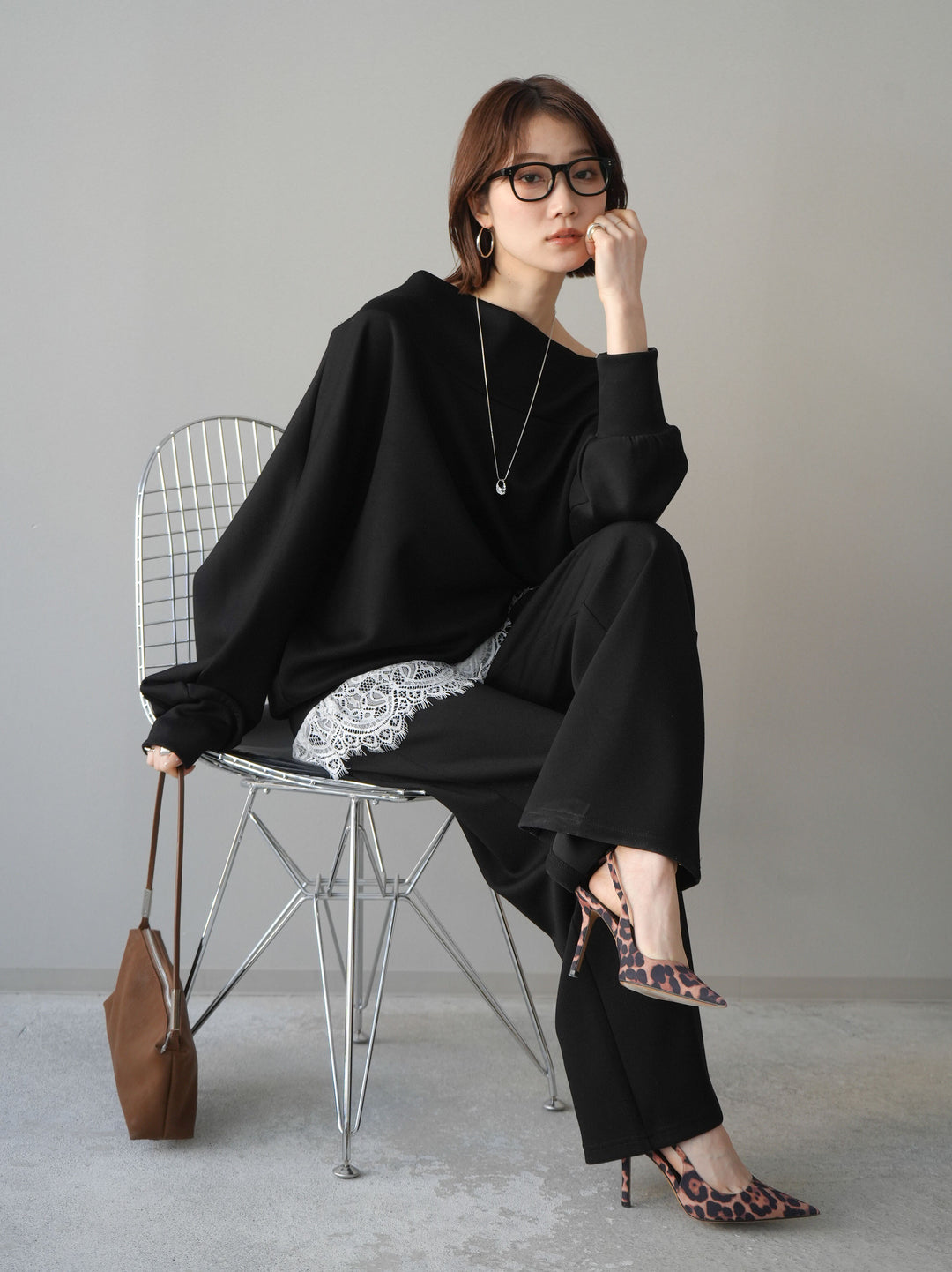 [SET]アシンメトリーオフショルポンチプルオーバー+選べるアクセセット(2set)