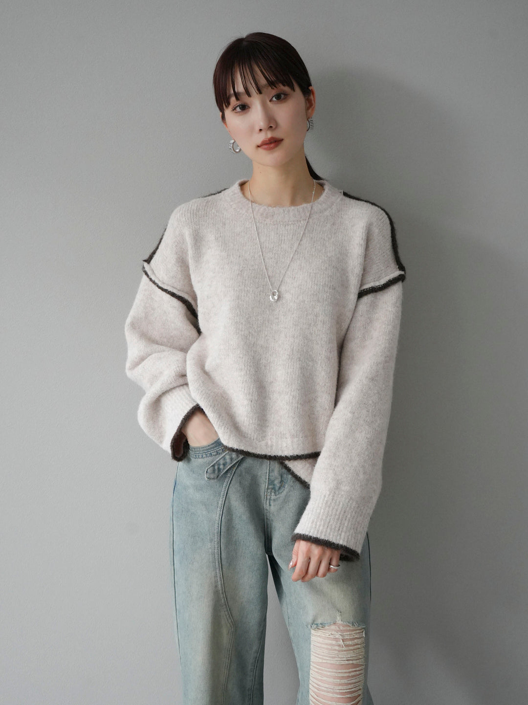 [預訂] 色彩協調針織套頭衫/象牙色