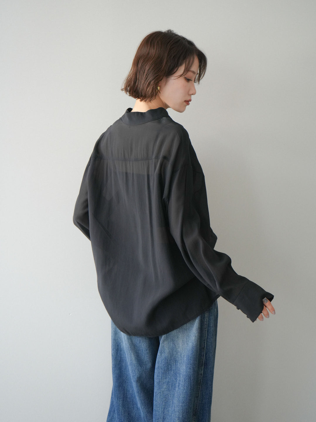 [予約]フロントコードエンブロイダリーブラウス/black