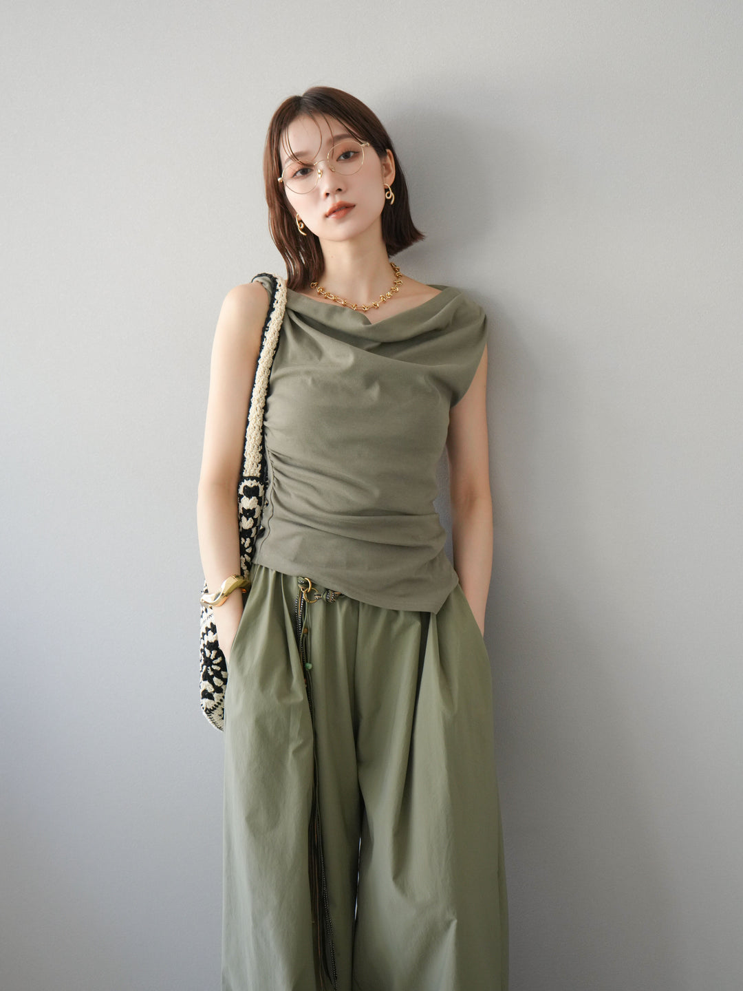 [SET]タックデザイントップス＆ビーズベルト付きパンツSET UP(2set)