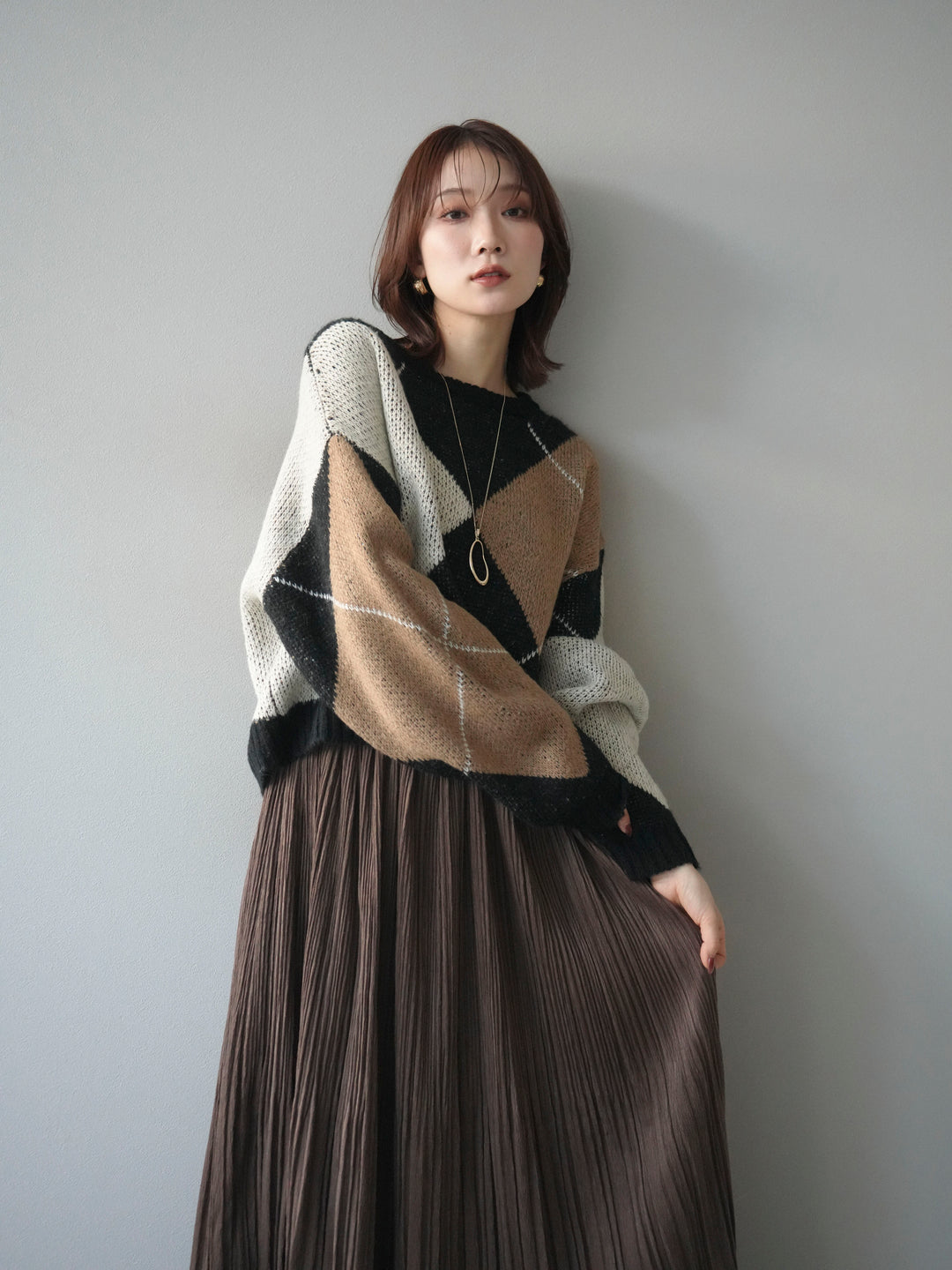[SET]配色ステッチアーガイル柄ニットプルオーバー+裾レーススウェードプリーツマキシスカート(2set)