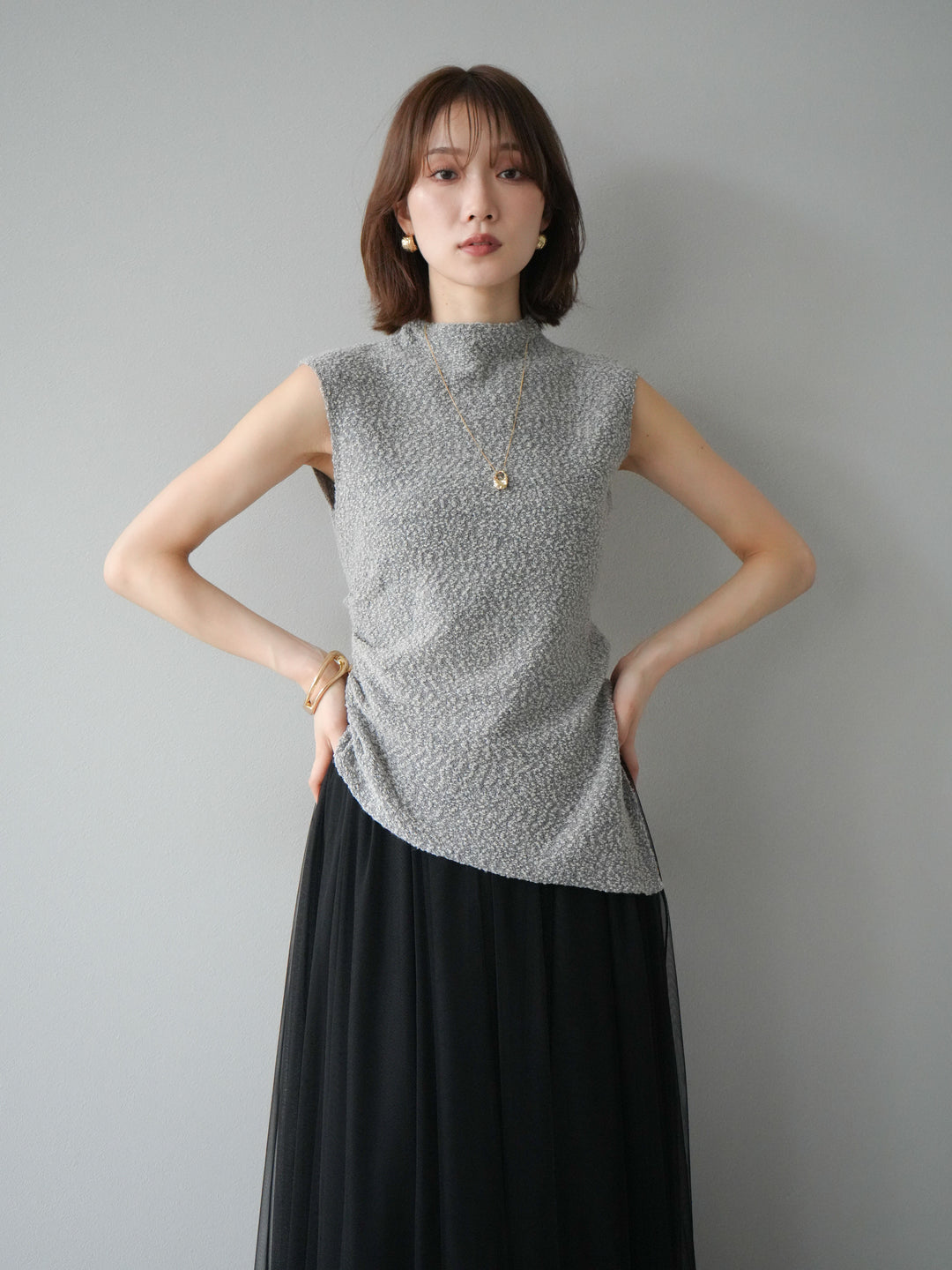 [SET]ブークレアシメニットノースリーブトップス+チュールボリュームスカート(2set)