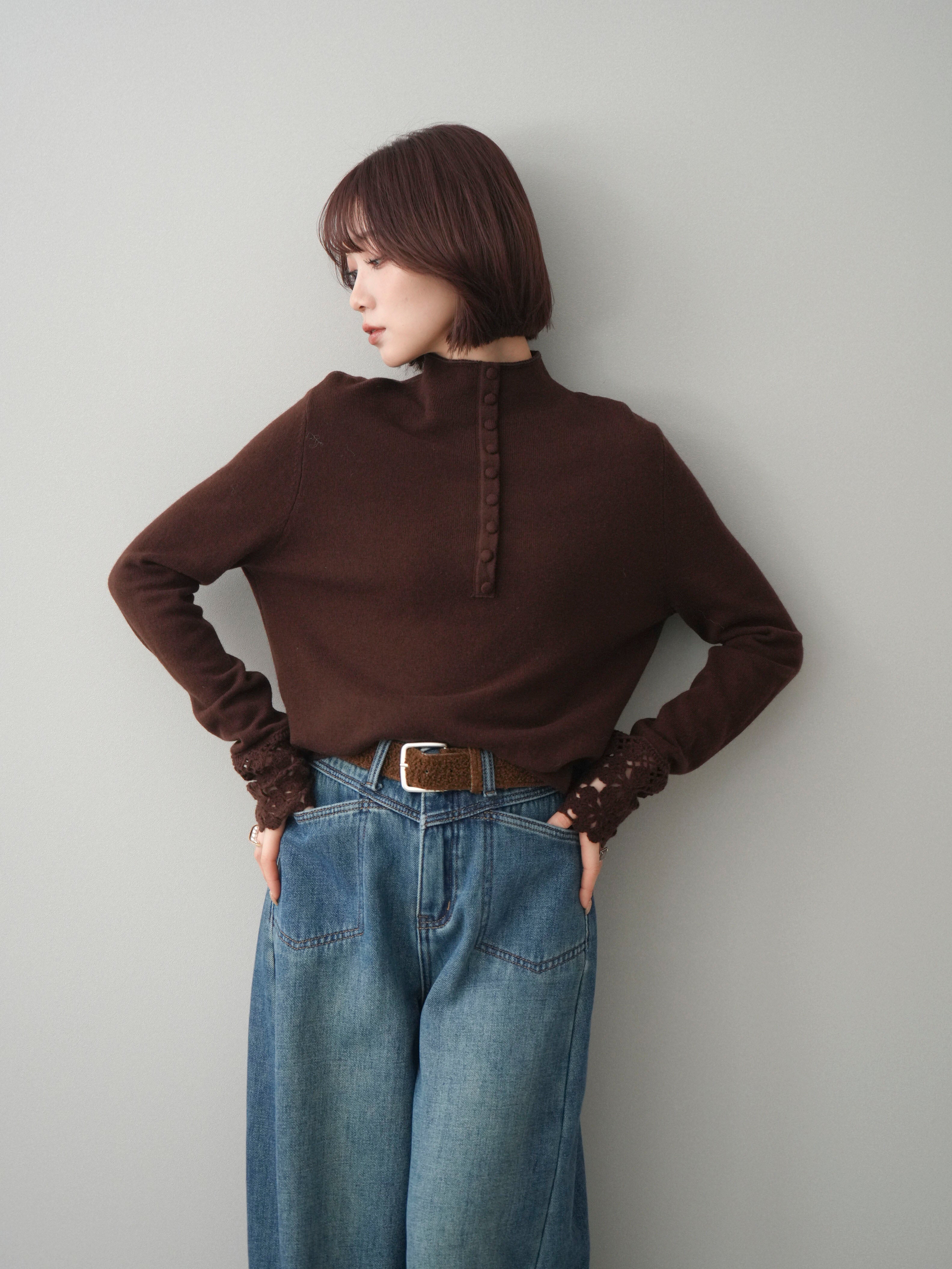 予約]袖スカラップレースフロントボタンウールニットトップス/brown