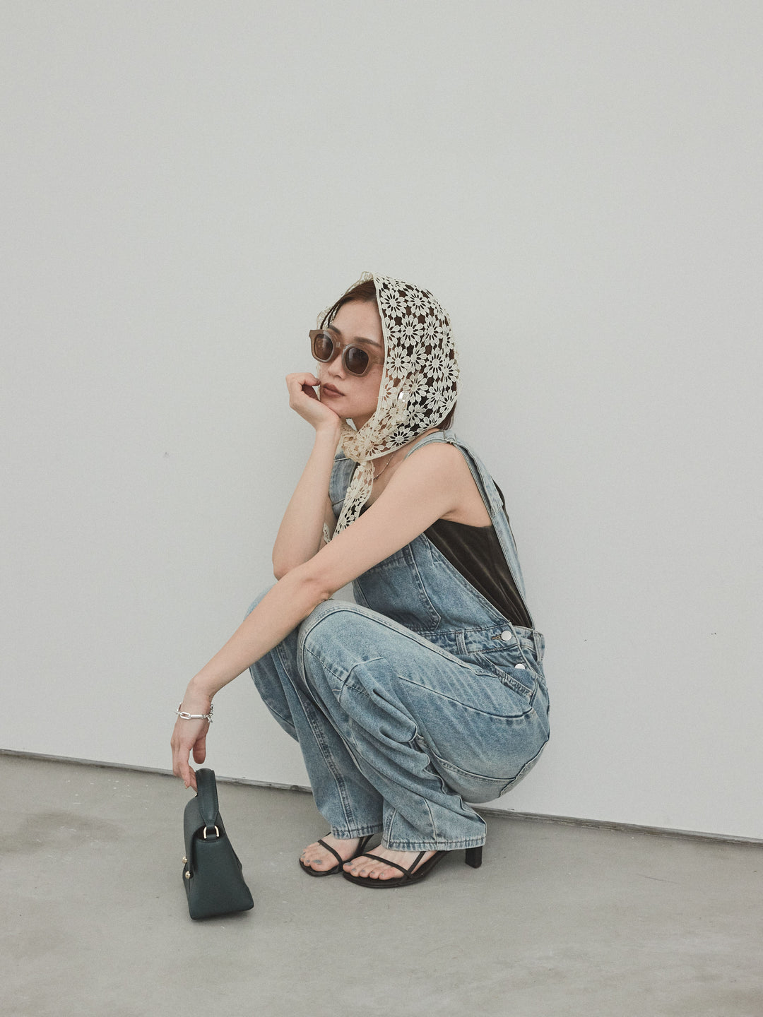 [SET]センターシームデニムサロペット +スクエアベロアタンクトップ(2set)