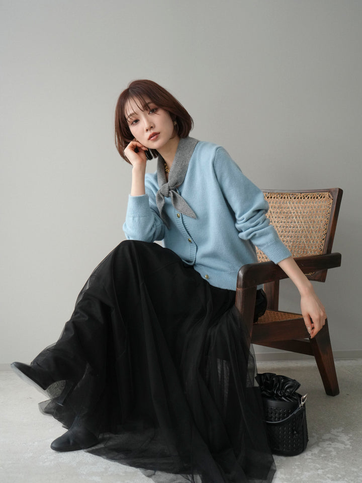 [予約]デザイン襟ニットカーディガン/blue