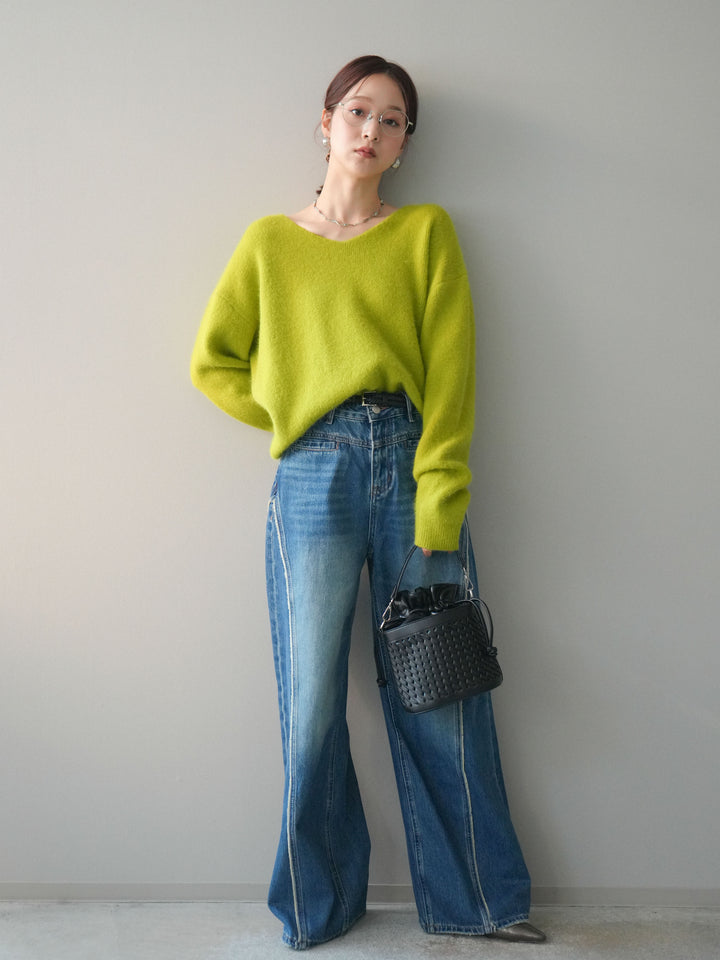 [SET]シュシュ付きアンゴラタッチVネックニットプルオーバー+サイドフリンジワイドデニムパンツ(2set)