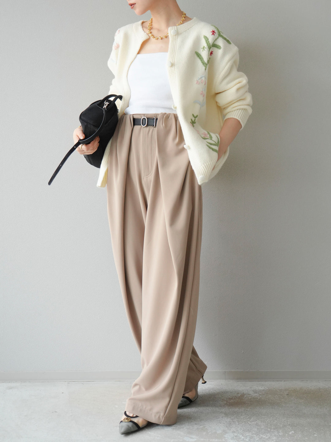 [SET]フラワー刺繍ニットカーディガン+ベルト付タックワイドパンツ(2set)