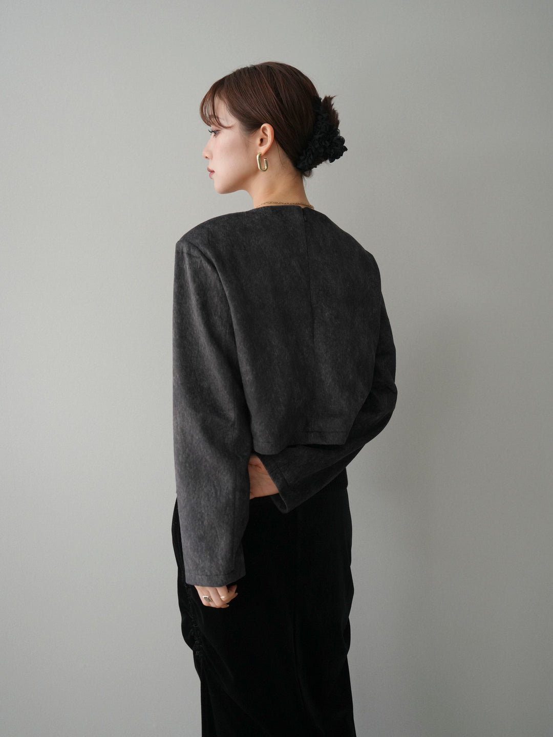 [予約]リブニットレイヤードスエードプルオーバー/charcoal