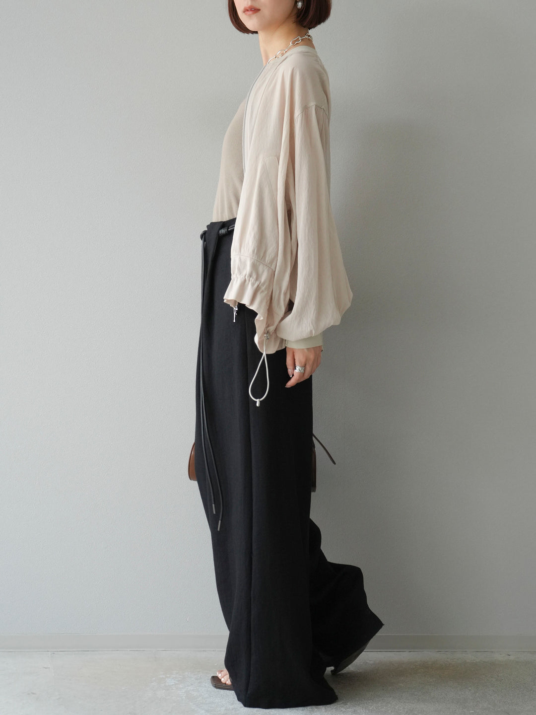 [予約]ロープデザインベルトリネンタッチワイドパンツ/ブラック