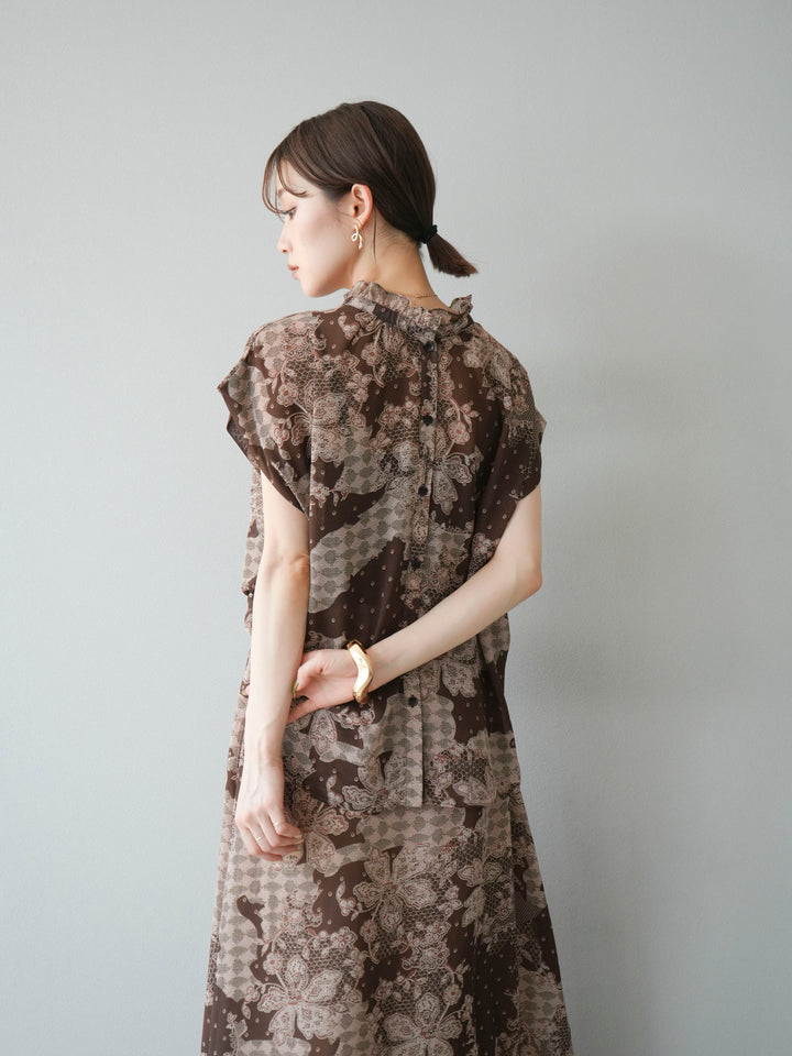 [SET] 花朵圖案法式袖襯衫 + 花朵圖案喇叭裙 (2 套)