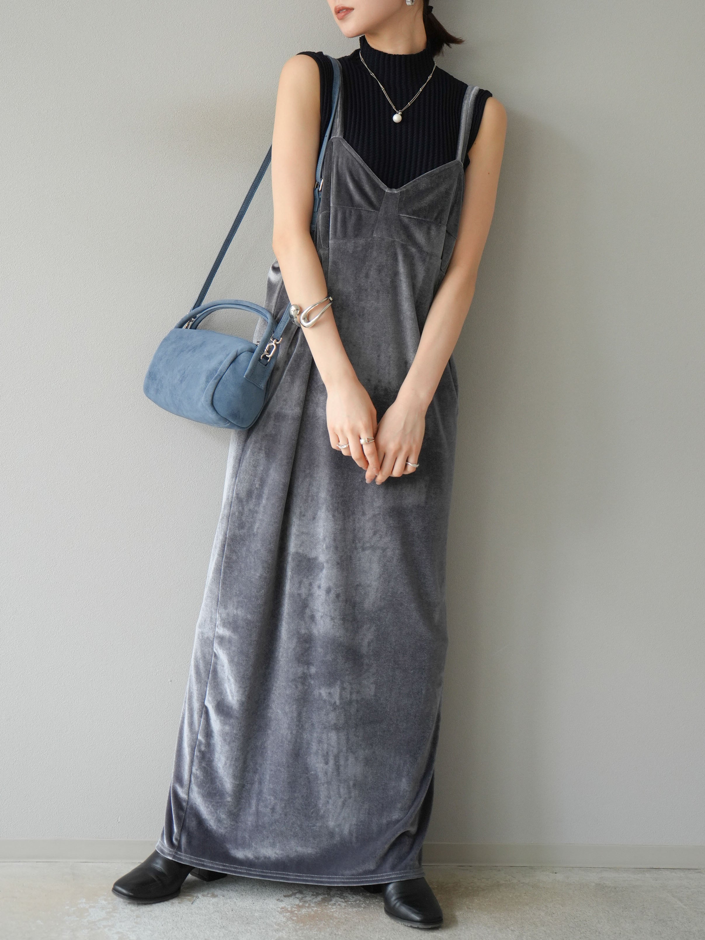 予約]ボトルネックワッフル編みノースリーブニットトップス/ネイビー