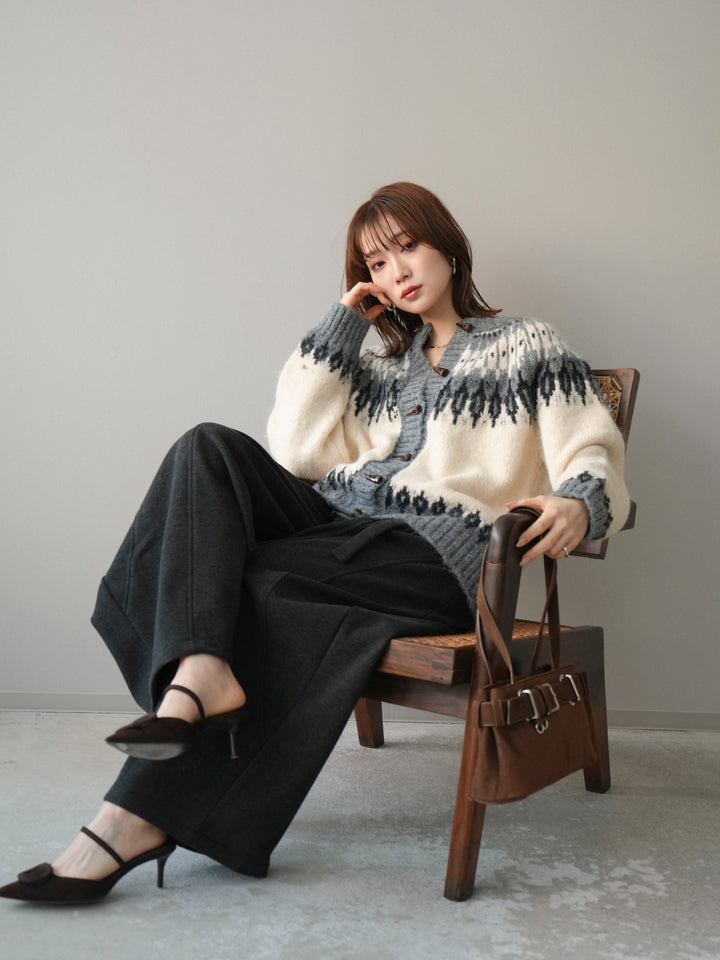 [SET]トグルボタン求心柄ニットカーディガン+ウエストベルトカーブラインスエットパンツ(2set)