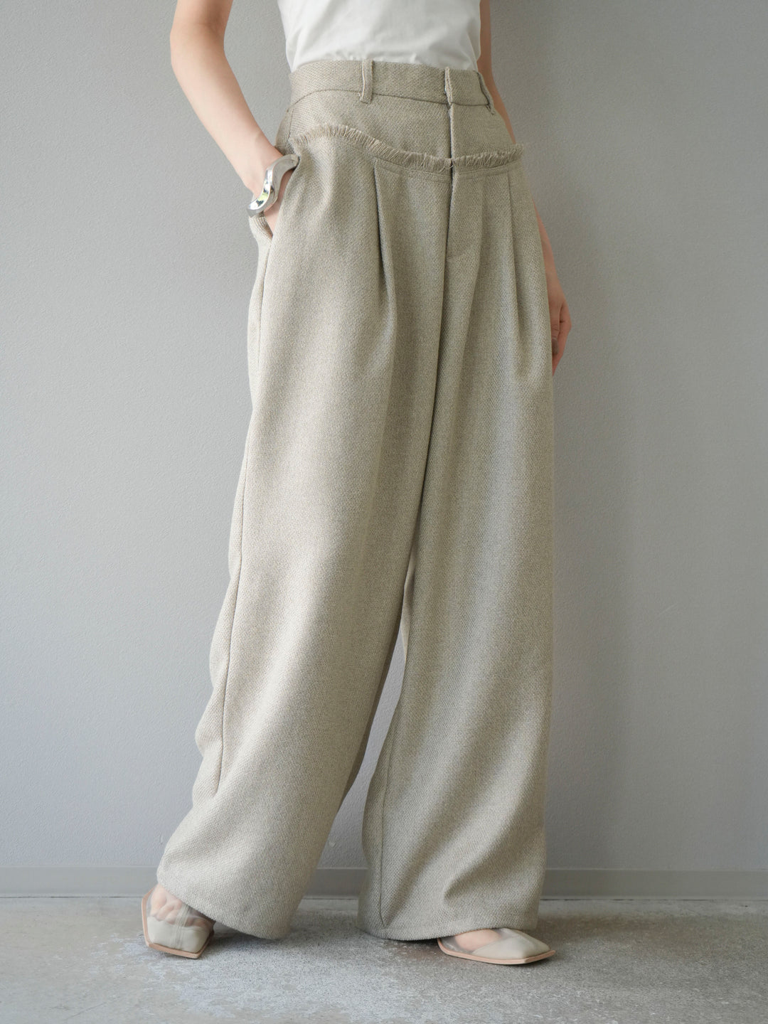 [予約]ウエストフリンジツイードワイドパンツ/アイボリー