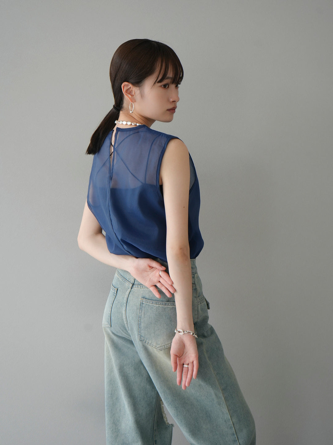 [SET] Organdy sleeveless top + belt asymmetrical damaged denim (2set)