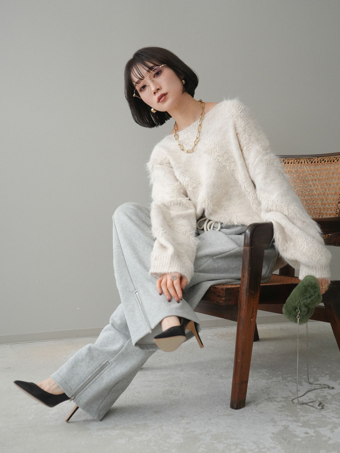 [SET]シャギーデザインニットプルオーバー+裾ZIPスエットワイドパンツ(2set)