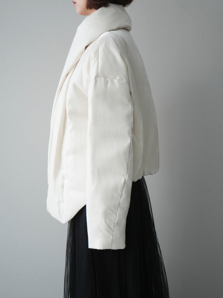 [20%オフ]シャイニーアシンメトリーダウンジャケット/offwhite