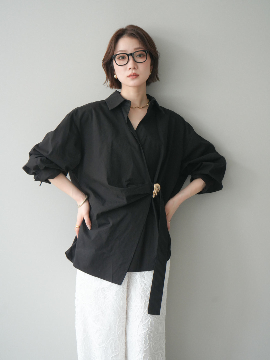 [SET]メタルパーツドレープシャツ+シアーコードレースイージーパンツ(2set)