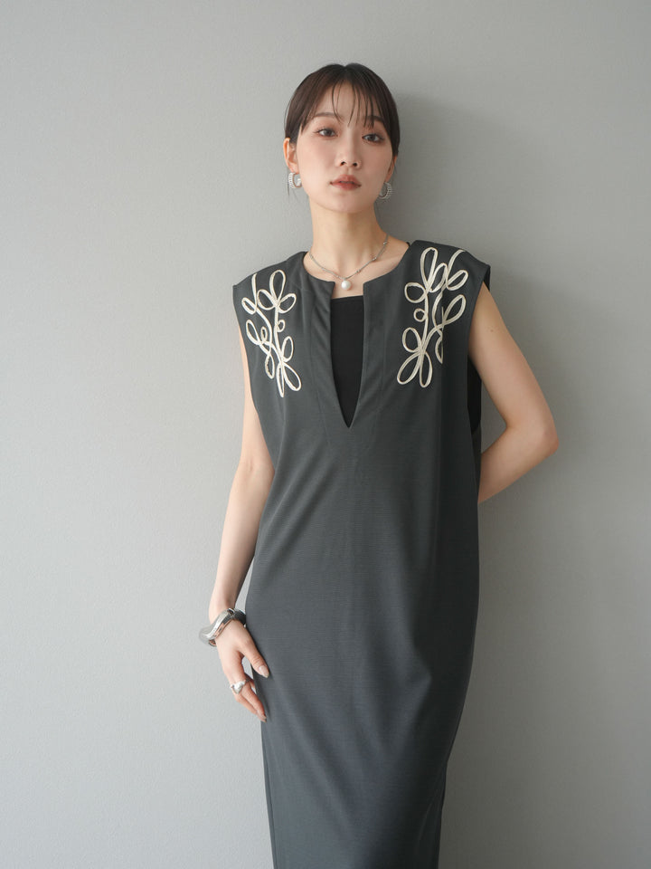 [予約]ライトポンチコード刺繍ワンピース/チャコール