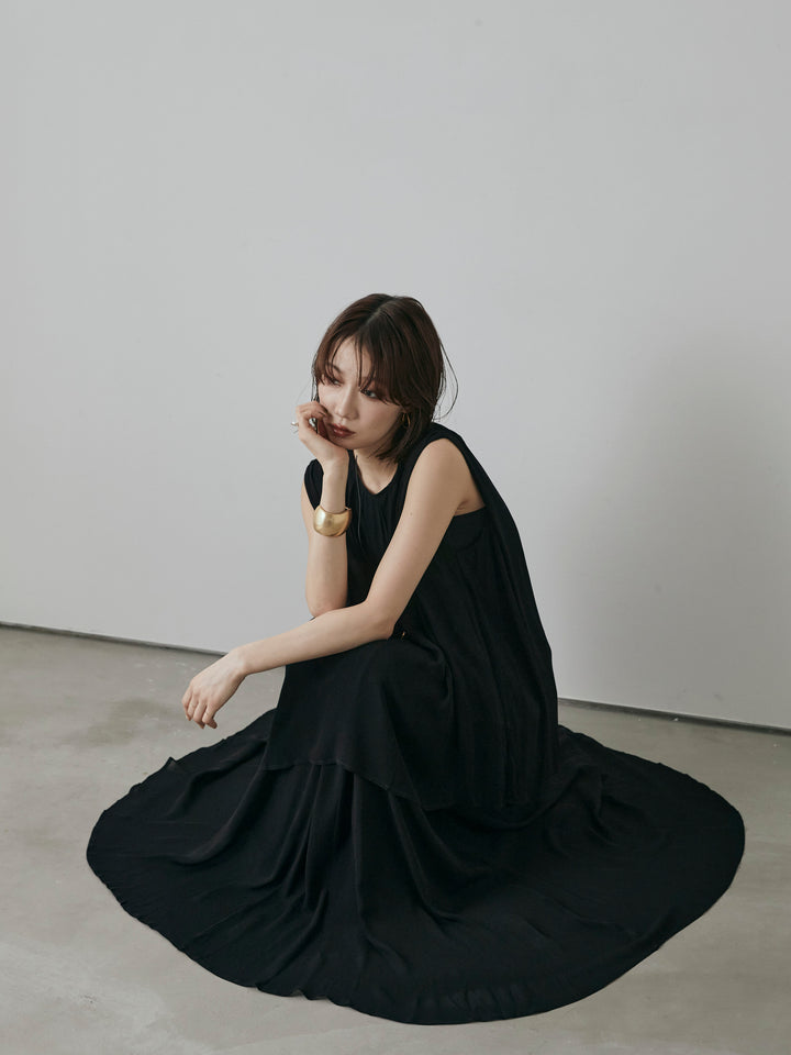 [預購] 透視喇叭長裙/黑色