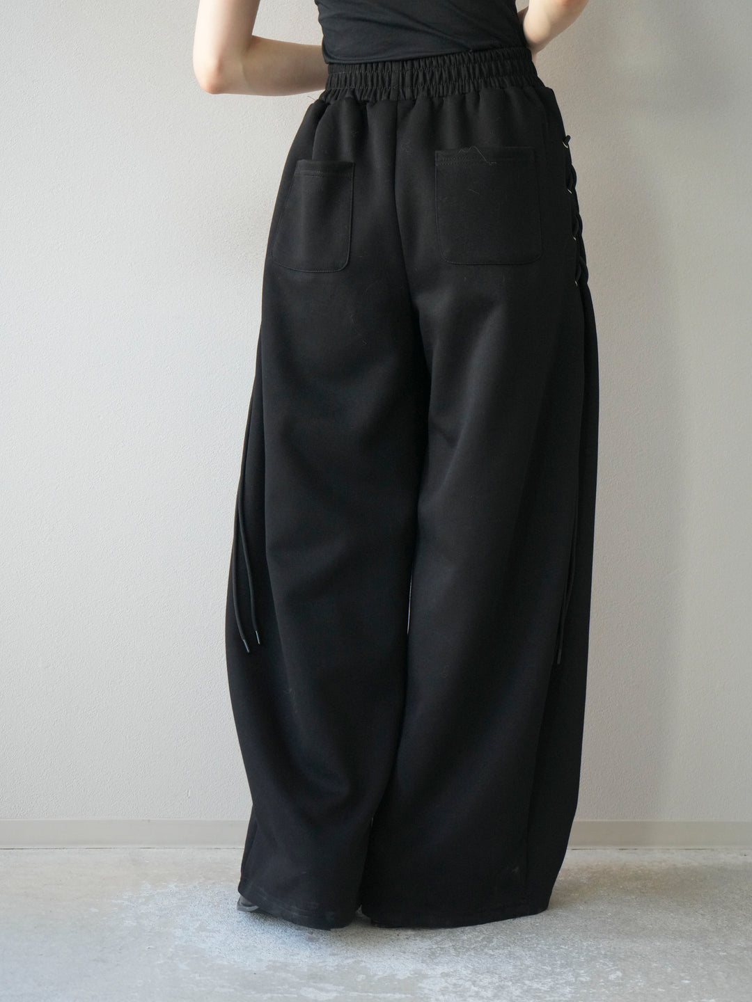 [予約]サイドレースアップスウェットワイドパンツ/ブラック