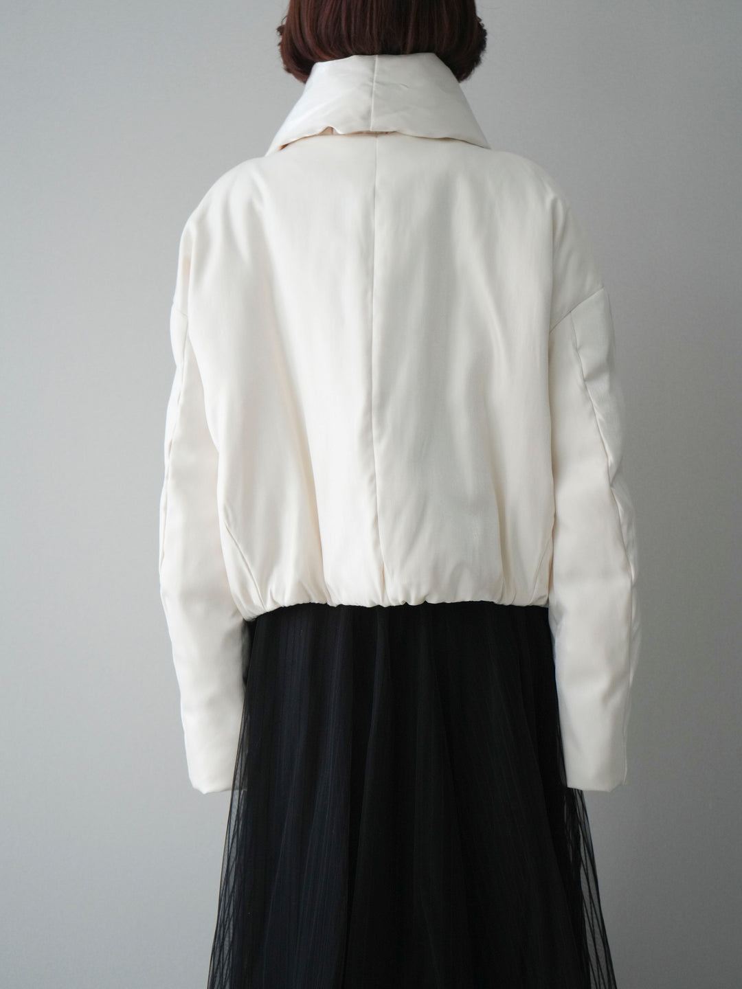 [20%オフ]シャイニーアシンメトリーダウンジャケット/offwhite