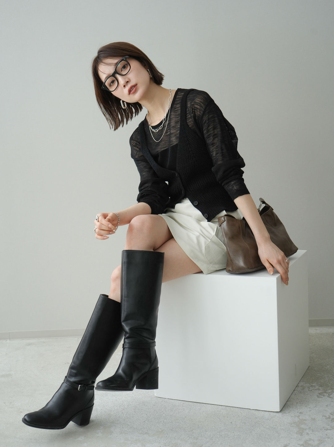 [予約]ビスチェアンサンブルシアーニット/black