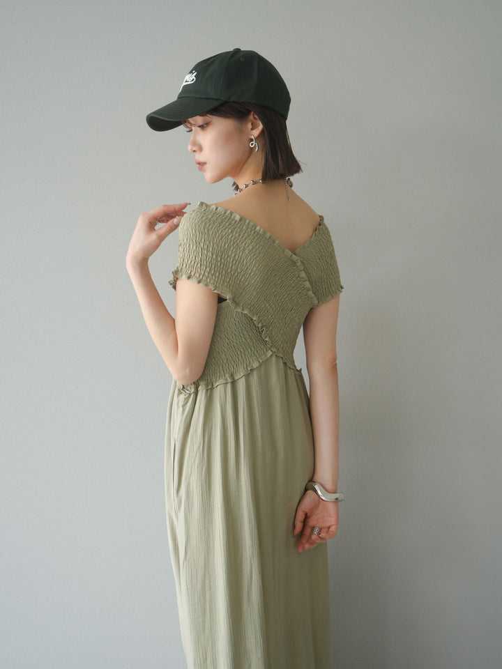 [予約]シャーリングクロスワンピース/グレージュ