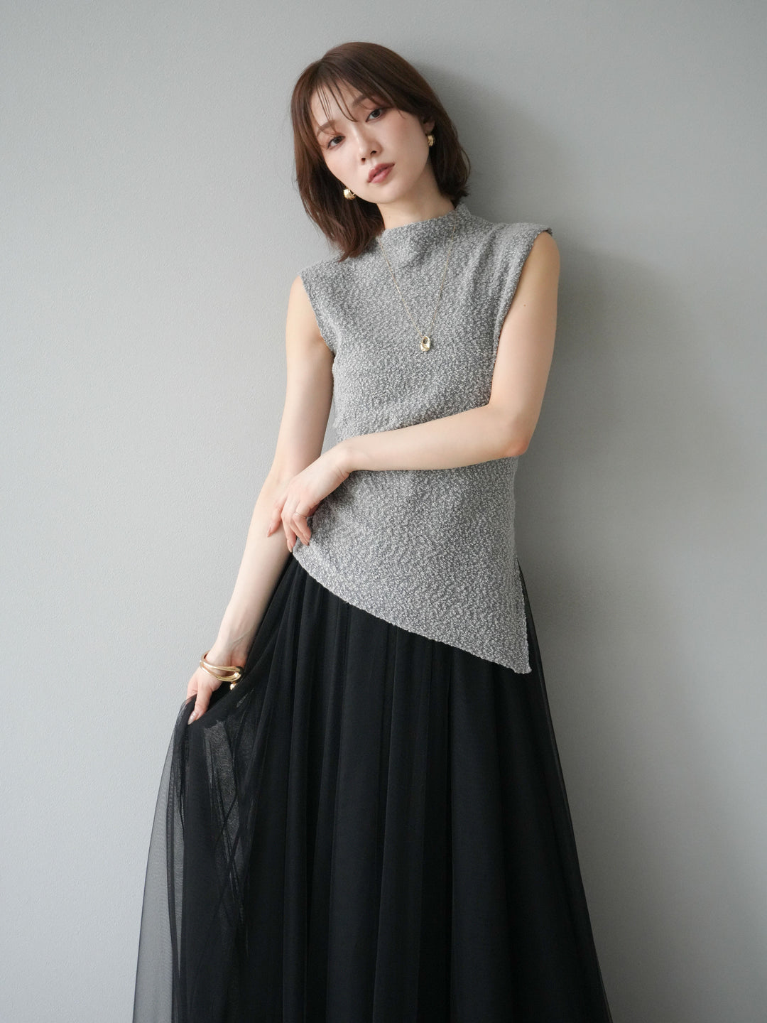 [SET]ブークレアシメニットノースリーブトップス+チュールボリュームスカート(2set)