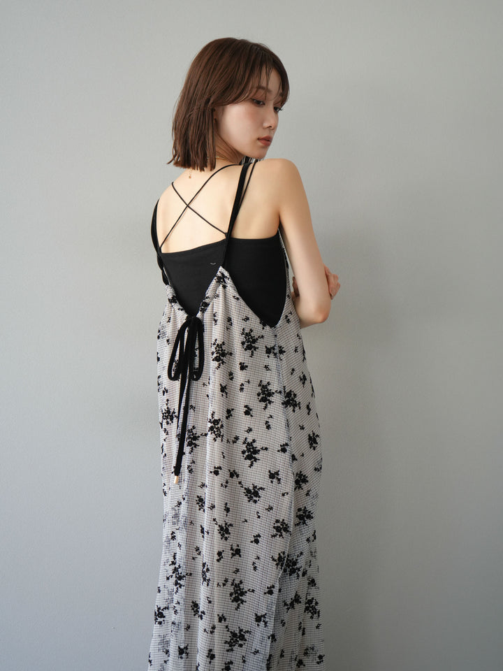 [SET]フロッキーチュールレイヤードベロアキャミワンピース+カップ付きバッククロスキャミソール(2set)