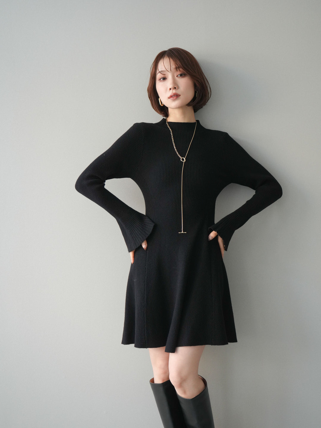 [予約]フレアリブニットミニワンピース/black