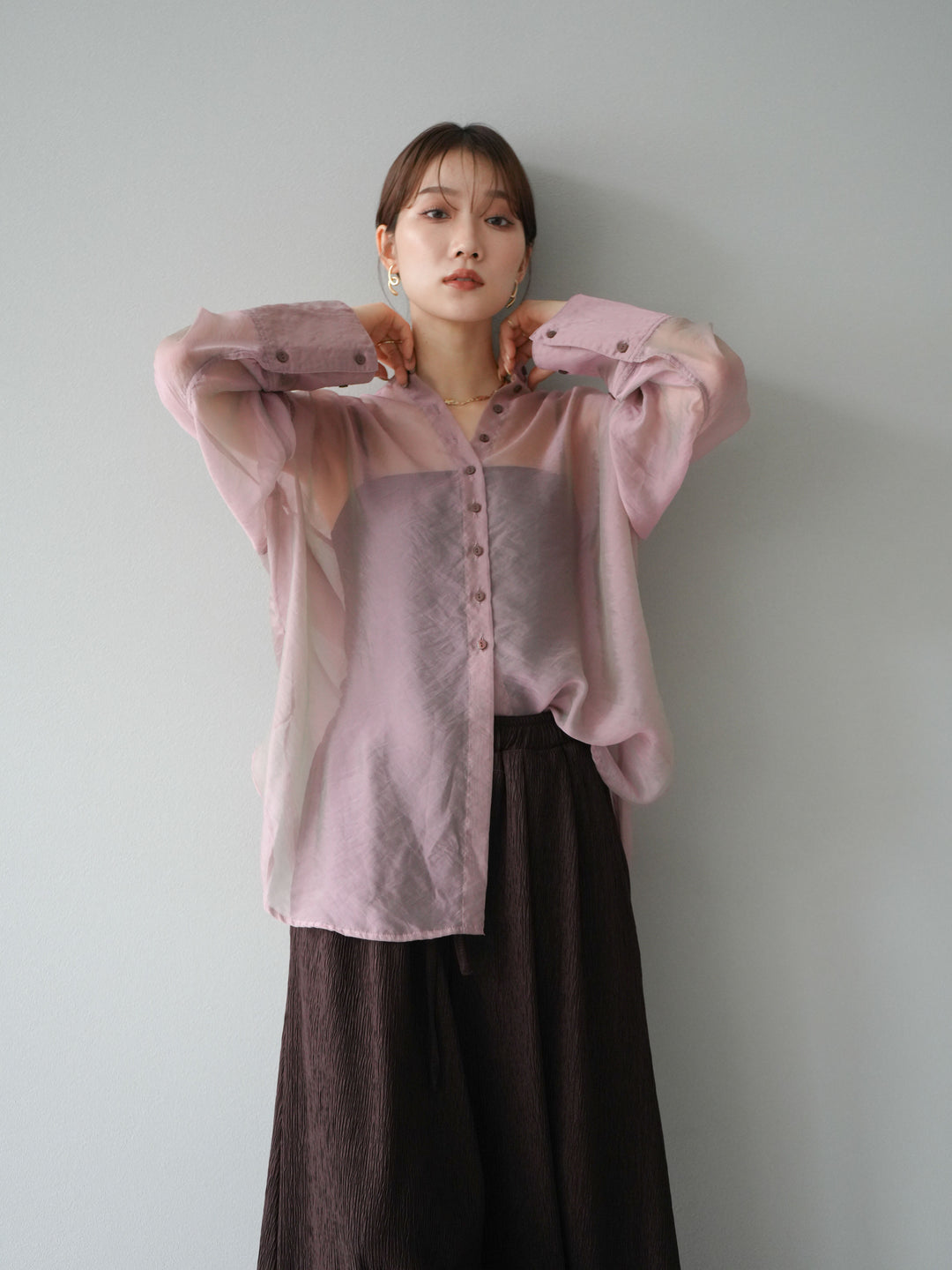 [SET] 亮面透視立領襯衫 + 柳葉寬褲 (2set)