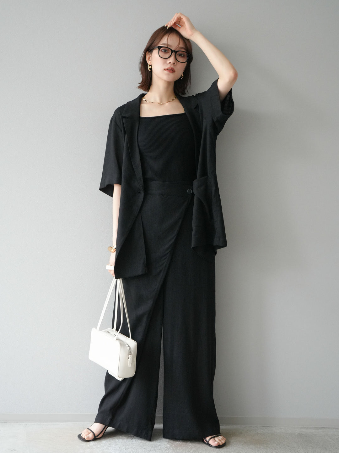 [予約]ライトリネンアシンメトリーワイドパンツ/ブラック