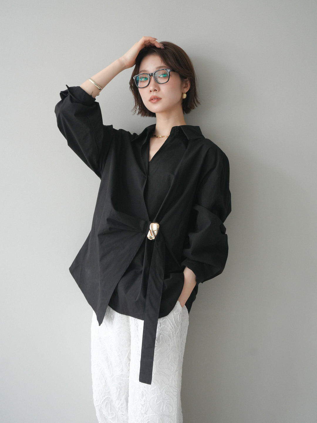 [SET]メタルパーツドレープシャツ+シアーコードレースイージーパンツ(2set)