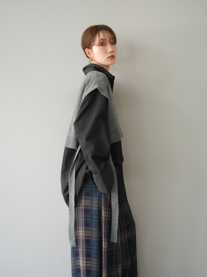 [予約]サイドリボンVネックショートニットベスト/チャコール